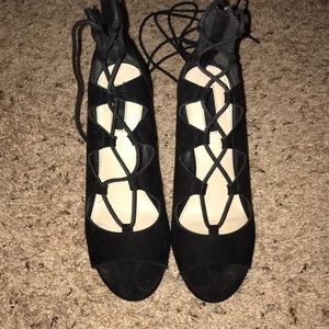 Black Herstyle Heels